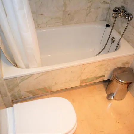 Service - Blau 3º Appartement Calafell